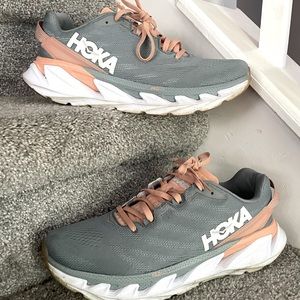 Hoka 1 size 9.5 EXCELLENT support for Running